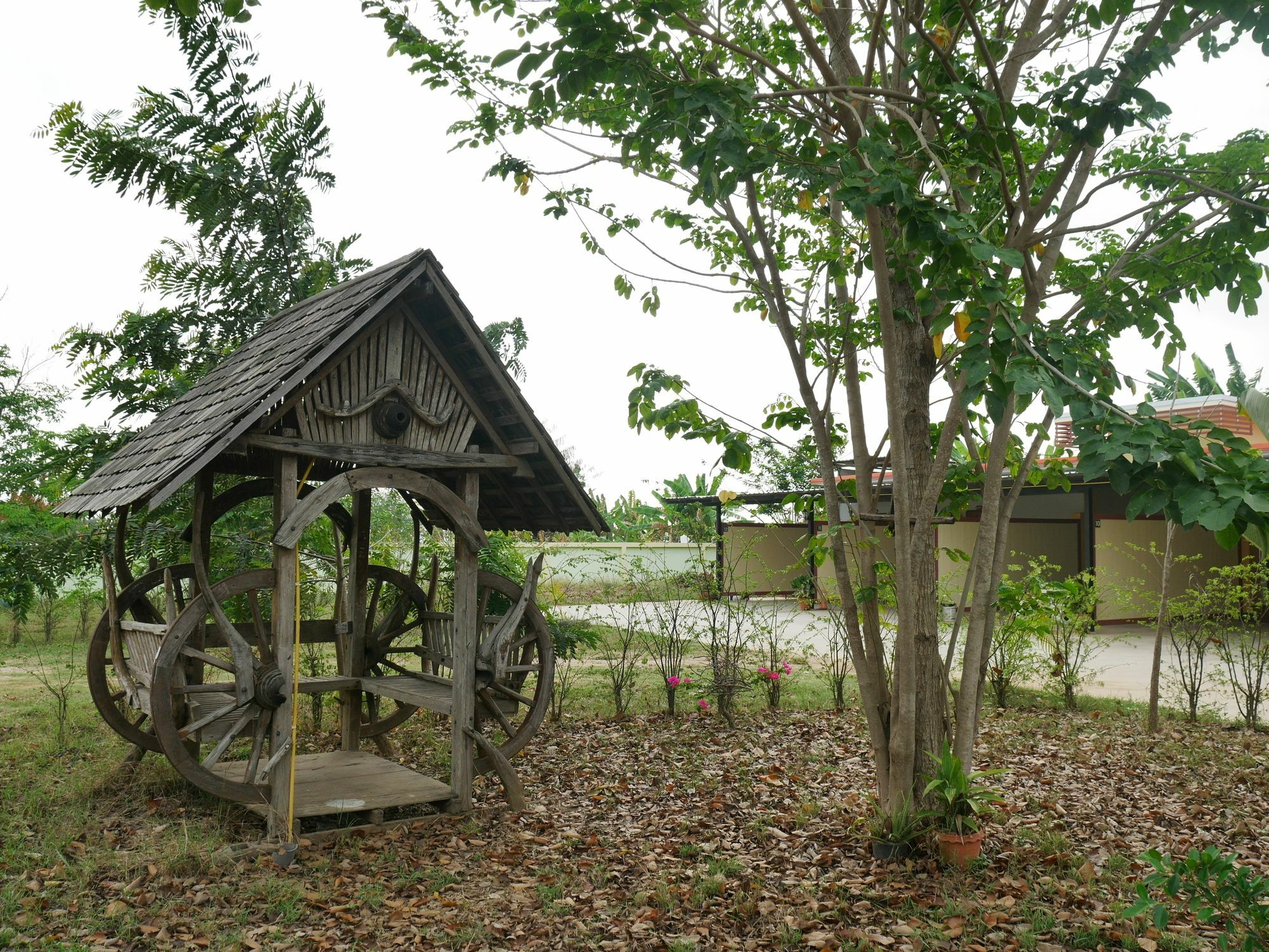 Viriya Resort Phitsanulok Exteriör bild